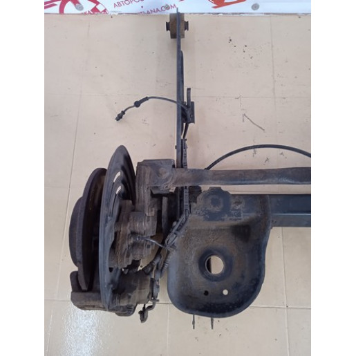 Балка задняя в зборе под ABS Opel Vivaro 2007-2014 93858741